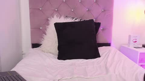 Mary online show from January 23, 2025, 2:39 pm