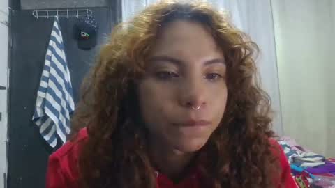 Snapshot of violet_smmithh chatting on June 20, 2026, 2:25 am Violet online show from June 20, 2026, 2:25 am