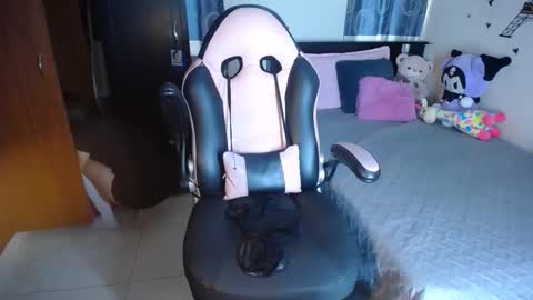 Snapshot of violeta_campbell chatting on October 15, 2025, 7:47 pm violeta.. online show from October 15, 2025, 7:47 pm