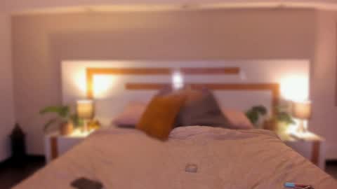 Violeta  online show from April 1, 2026, 1:41 pm