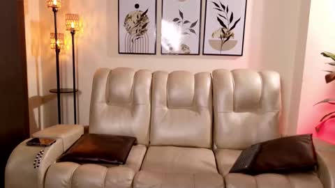 Violeta online show from February 4, 2026, 8:03 pm