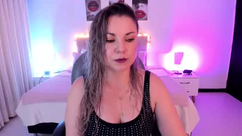 violeta_hotter_ online show from October 11, 2025, 11:09 am