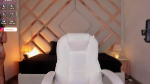 violeta_marquez online show from October 8, 2025, 11:52 am