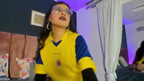 Violeta online show from June 17, 2026, 5:47 pm