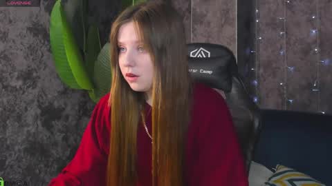 Snapshot of violeta_paul chatting on June 5, 2026, 1:01 am Violeta online show from June 5, 2026, 1:01 am