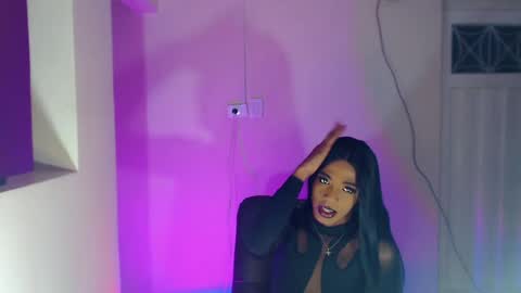 violeta_r_01 online show from June 21, 2026, 4:48 am
