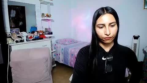 violeta_rouses online show from February 10, 2026, 7:18 pm