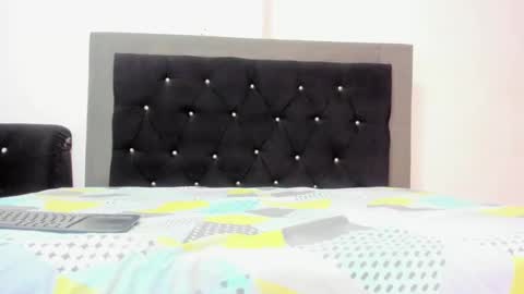 VioletaDums online show from February 3, 2025, 2:36 am