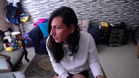 Violeta Gmez online show from April 25, 2026, 6:05 pm