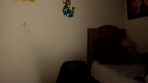 Snapshot of violetalee chatting on September 18, 2025, 1:18 am Jimena online show from September 18, 2025, 1:18 am