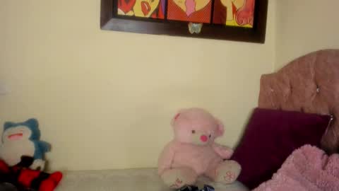 Snapshot of violetalee chatting on October 7, 2025, 3:14 am Jimena online show from October 7, 2025, 3:14 am