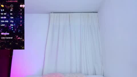 Violeta online show from November 9, 2025, 10:35 am