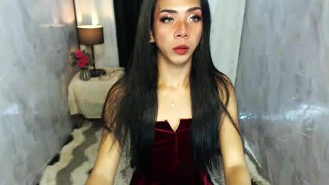 Snapshot of violeterection chatting on December 11, 2024, 5:53 am JUVY online show from December 11, 2024, 5:53 am