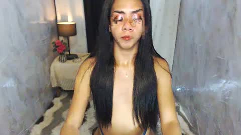 Snapshot of violeterection chatting on December 11, 2024, 12:12 pm JUVY online show from December 11, 2024, 12:12 pm
