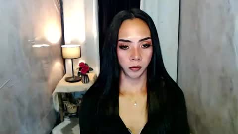 Snapshot of violeterection chatting on January 28, 2025, 10:45 am JUVY online show from January 28, 2025, 10:45 am