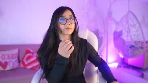 Snapshot of violetjonesx chatting on June 30, 2026, 11:44 am violetjonesx online show from June 30, 2026, 11:44 am