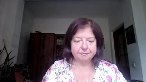 Snapshot of violetpulse chatting on September 28, 2025, 11:37 am violetpulse online show from September 28, 2025, 11:37 am