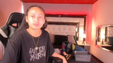 violetskinny online show from January 13, 2025, 6:27 pm