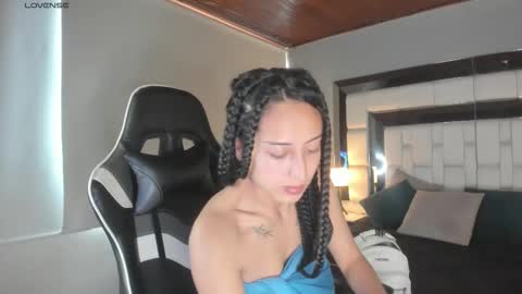 violetskinny online show from October 1, 2025, 7:42 pm