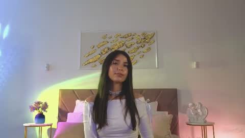 violetta_finch online show from July 28, 2026, 6:20 pm