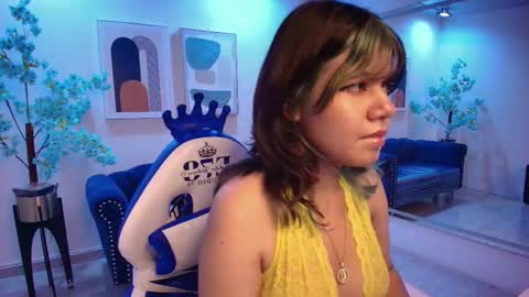 Violetta  online show from November 5, 2025, 7:03 pm