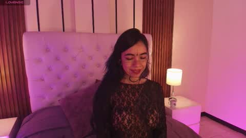 violettaalemida online show from January 15, 2026, 1:16 pm