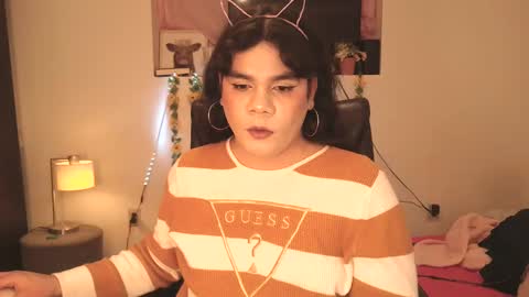 Snapshot of violettacam69 chatting on February 1, 2025, 7:47 am violettacam69 online show from February 1, 2025, 7:47 am