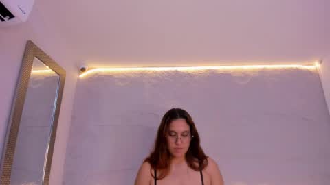 Violetta  online show from January 22, 2025, 4:55 pm