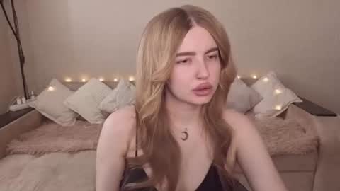ViolettaOtis online show from July 2, 2026, 10:32 am