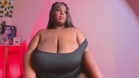 Call me valeria online show from November 11, 2025, 12:43 am