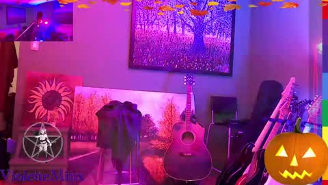 Violette online show from October 24, 2025, 1:18 pm