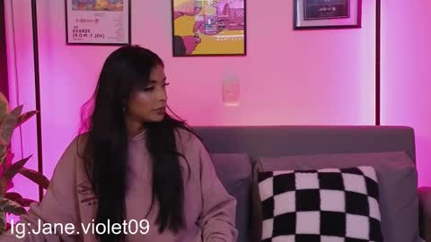 Snapshot of violettgrey_ chatting on September 22, 2025, 1:29 am Violet online show from September 22, 2025, 1:29 am