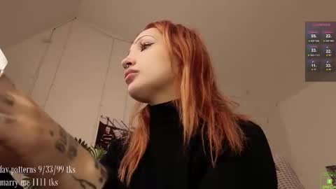 Snapshot of violetvio1ator chatting on October 6, 2025, 4:43 am Dommy mommy online show from October 6, 2025, 4:43 am