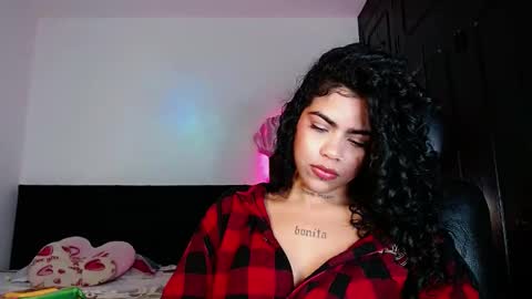  Violet  online show from September 26, 2025, 5:55 am