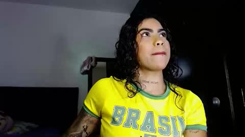  Violet  online show from October 23, 2025, 2:55 am