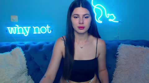 Snapshot of viollinalv chatting on June 8, 2026, 4:35 am viollinalv online show from June 8, 2026, 4:35 am
