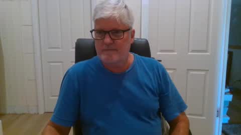 viper654321 online show from April 13, 2026, 1:44 am