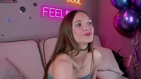 Snapshot of virdjinia_green chatting on September 16, 2025, 8:37 am Virdjinia online show from September 16, 2025, 8:37 am