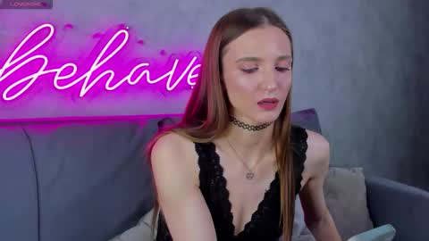 Snapshot of virdjinia_green chatting on September 17, 2025, 8:38 am Virdjinia online show from September 17, 2025, 8:38 am