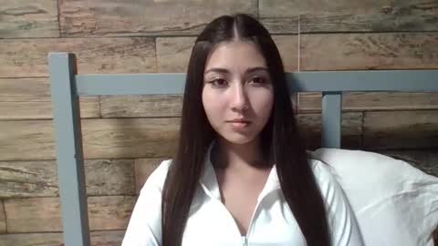Snapshot of virgi_hicks chatting on October 1, 2025, 6:58 pm Virginia online show from October 1, 2025, 6:58 pm
