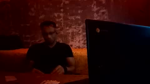 Omoje Ultra Mega online show from November 26, 2025, 9:21 am