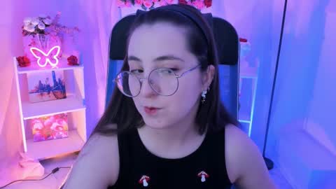 Snapshot of virtualvoyant chatting on October 21, 2025, 4:57 am your love online show from October 21, 2025, 4:57 am