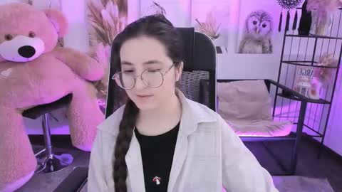 your love online show from December 18, 2025, 7:14 am