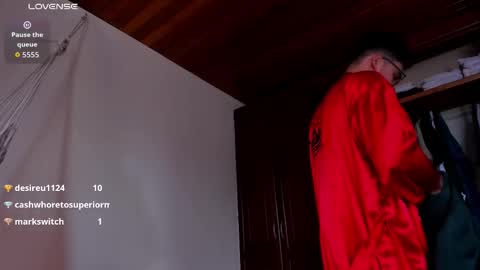 Vito Ferrer online show from September 27, 2025, 5:40 pm