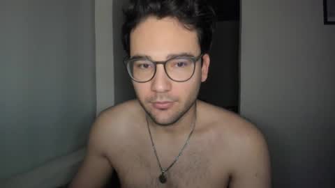 Vito Ferrer online show from February 20, 2026, 11:00 am