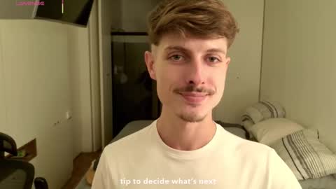 vitoraugustoxxx online show from June 4, 2026, 8:59 pm