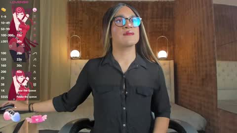 VittaaaPlease help me with your thumbs up its important  online show from December 16, 2024, 1:00 pm