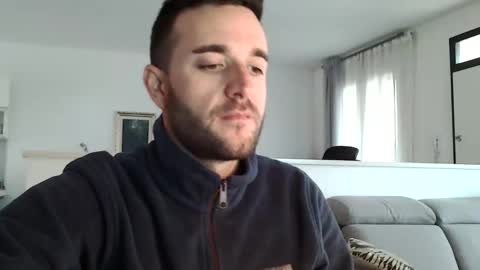 vittorio20cm online show from December 8, 2024, 12:30 pm