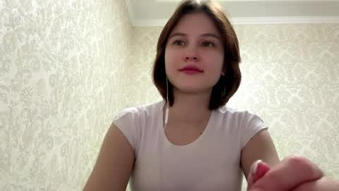 Sonya online show from April 2, 2026, 2:37 pm