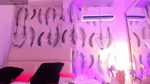 Viviana  online show from October 12, 2025, 11:04 pm